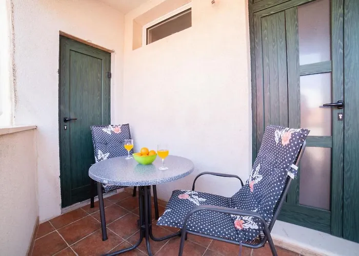 Providenca Villa Kastela